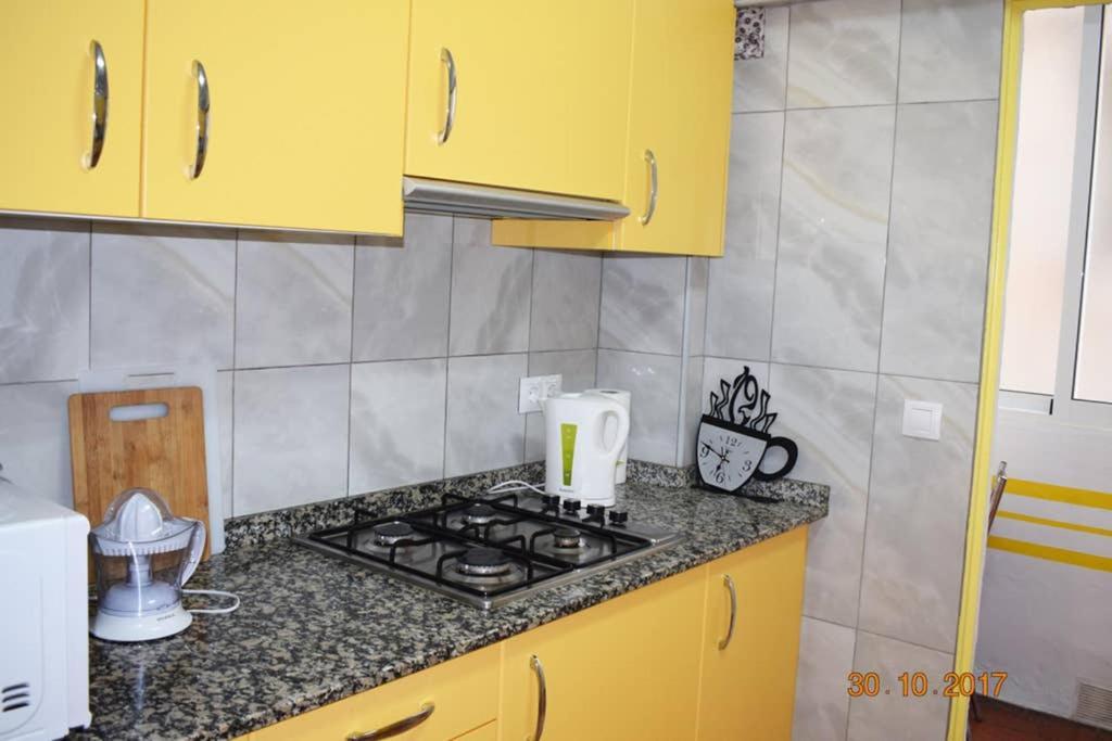 Apartamento en el centro de Alicante Exterior foto